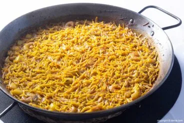 Fideuà en Dénia – Restaurante Mena