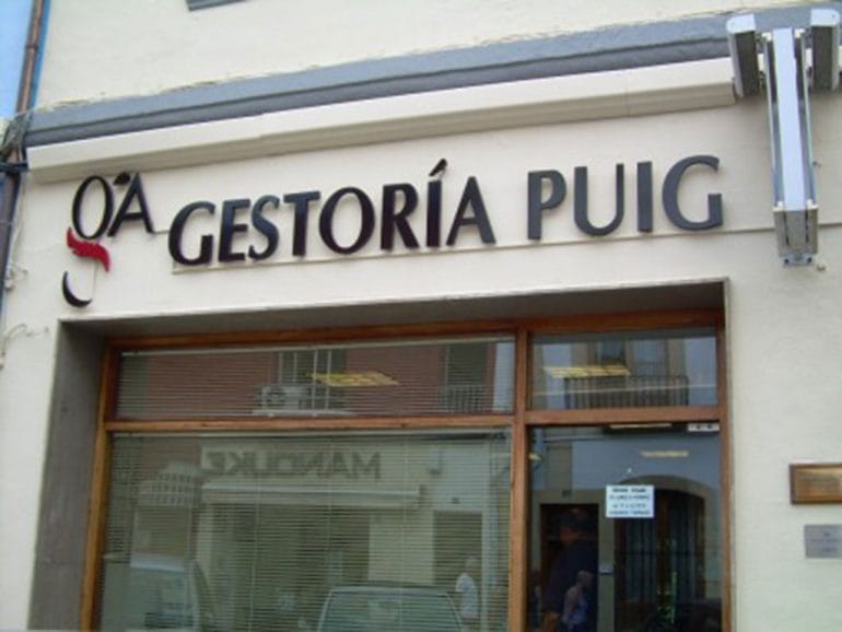 Gestoria-Puig-fachada