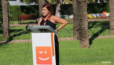 la concejala eva ronda durante el acto del 9 doctubre