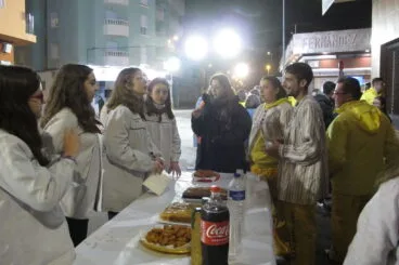 Merienda durante la Nit d’Albades