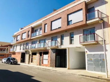 Fachada de un piso de un dormitorio –  Mare Nostrum Inmobiliaria