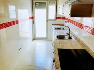 Cocina independiente en un piso de dos dormitorios a la venta en Ondara –  Mare Nostrum Inmobiliaria