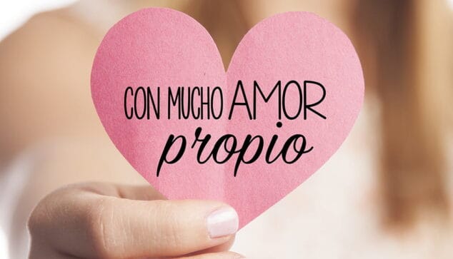 portada con mucho amor propio
