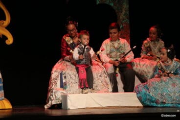 Presentación infantil Falla Les Roques 12