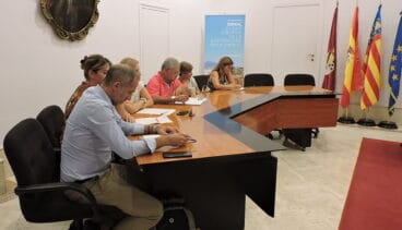 Representantes de los partidos de la oposición