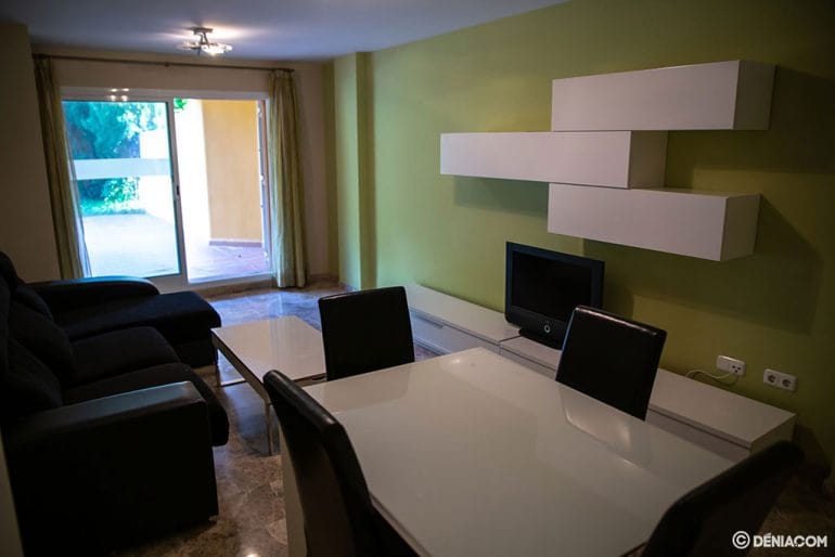 Salón de un apartamento en venta en Jávea - Casas Singulares