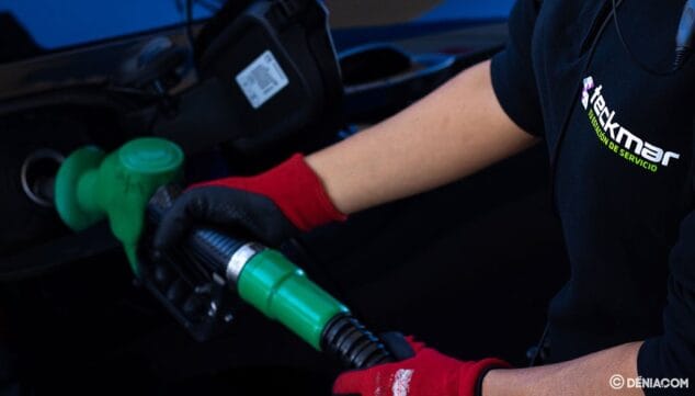 servicio eficaz gasolinera teckmar