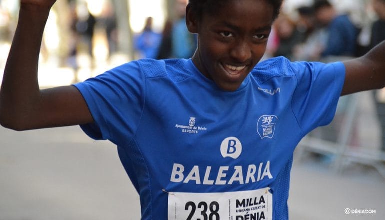 Atleta del Baleària en meta