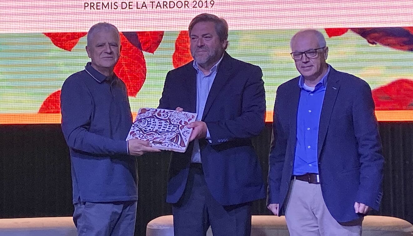 Entrega del premio a Ferrán Martínez