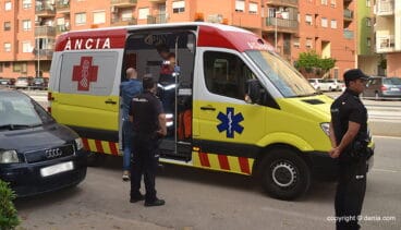 foto de archivo de ambulancia