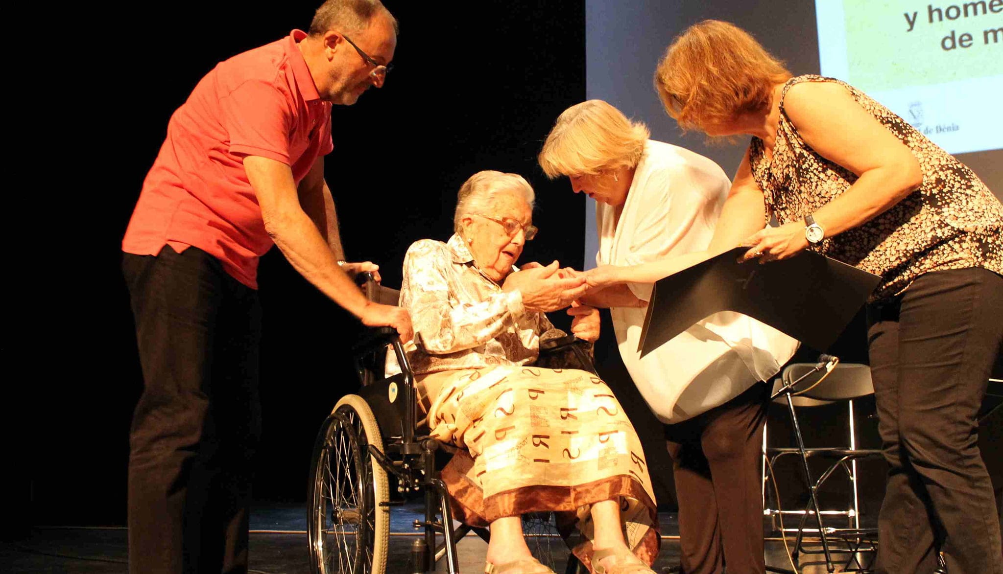 Imagen: Francisca Serra durante el acto de homenaje