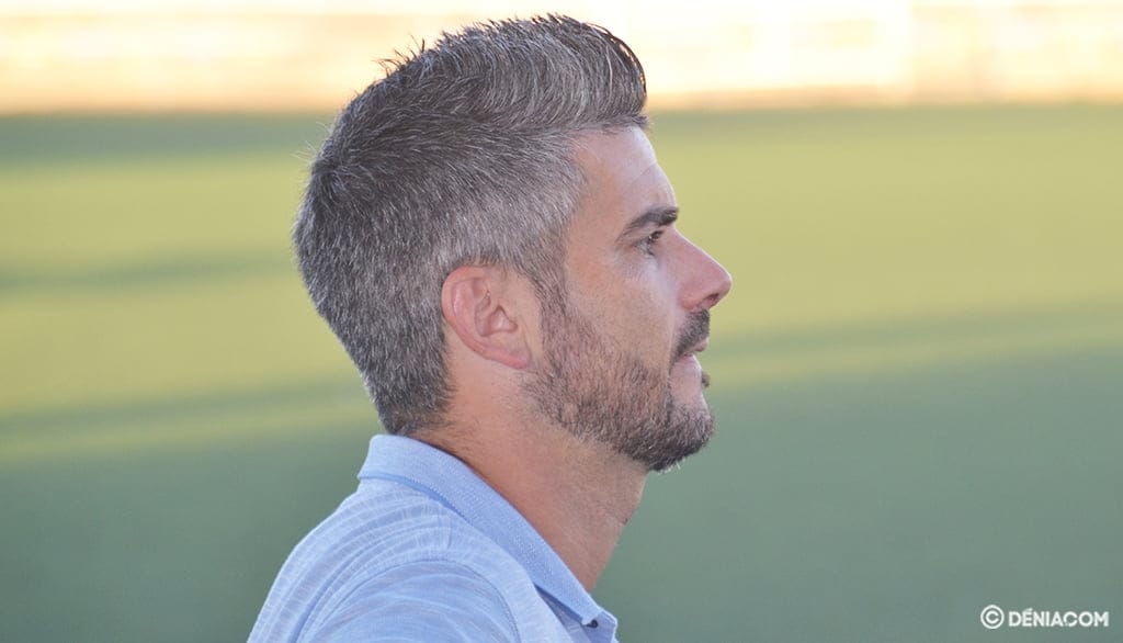 Imagen: Manuel Esteban técnico del CD Dénia