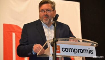 rafa carrio en un acto de compromis