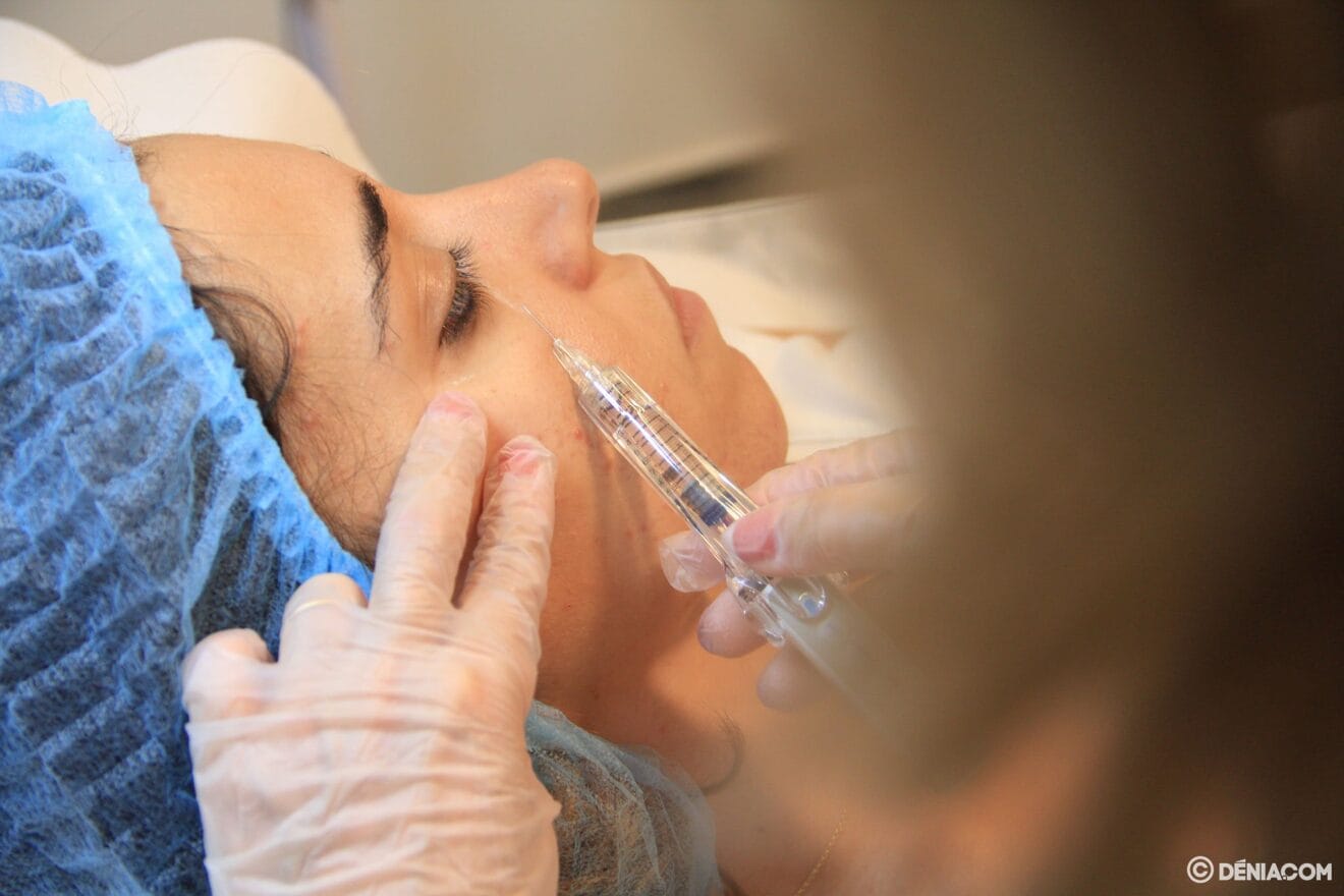 regala-un-tratamiento-medico-esteticot-en-clinica-estetica-castelblanque