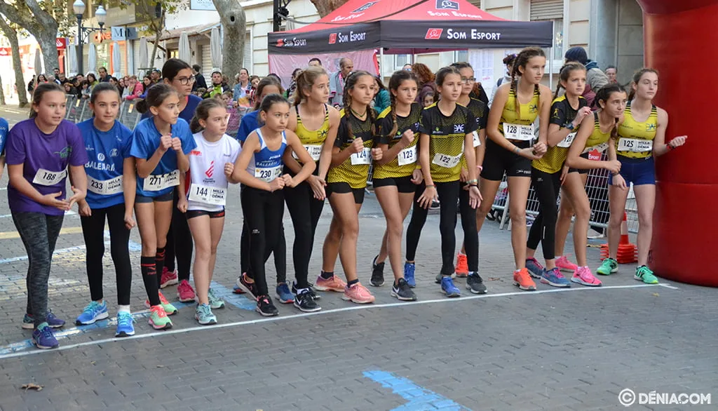 Miquel Piera del CA Baleària Diànium fue el mejor en la ‘II Milla Urbana de Dénia’ 5 Imagen: Salida alevines
