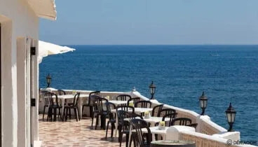 terraza con vistas restaurante mena