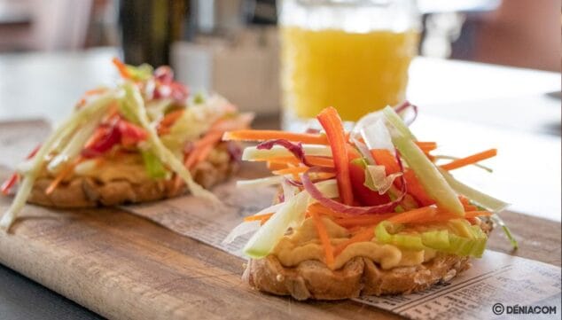 tostada crudite verduras pa picar algo