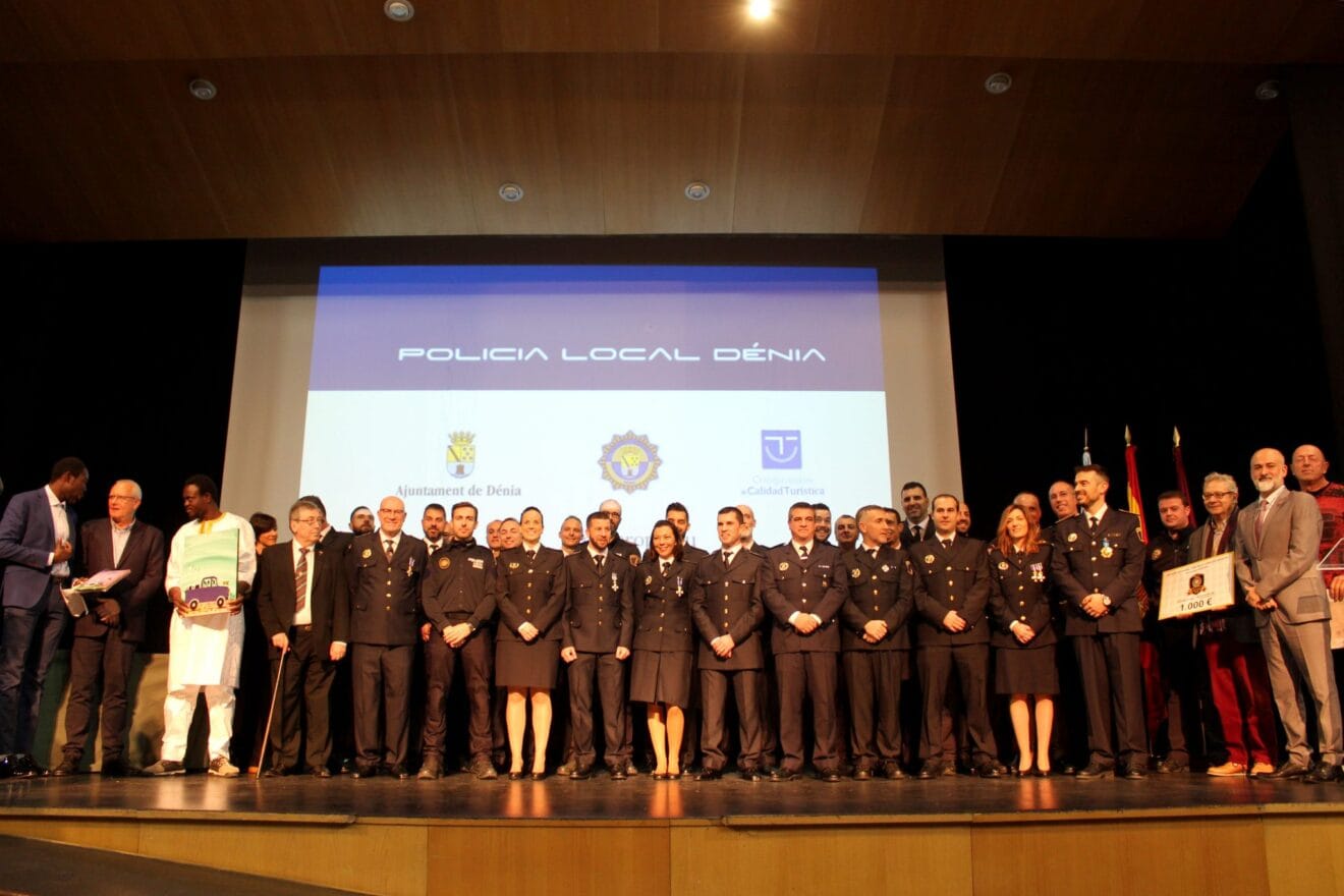Acto de la Policía Local de Dénia