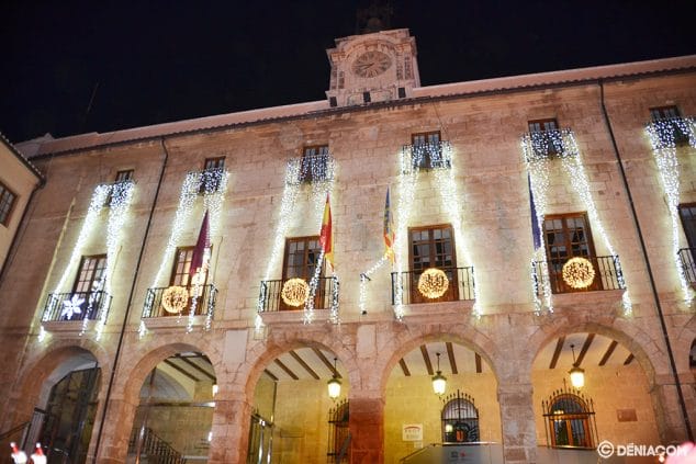 fachada ayuntaniento denia