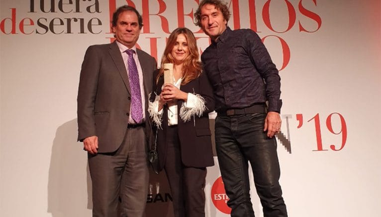 Franc Beneyto recogiendo el galardón