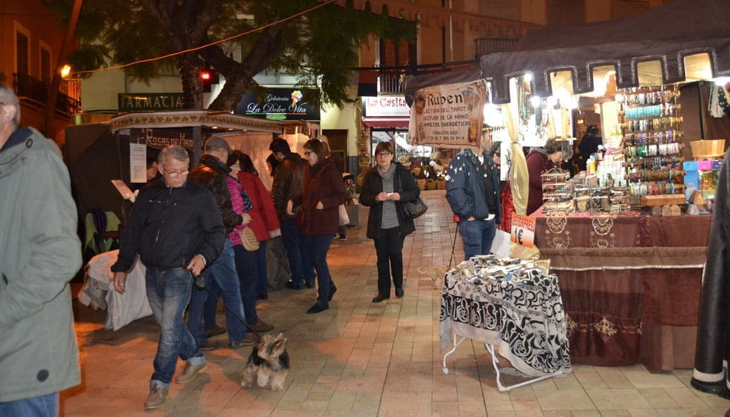 Imagen: Mercado Medieval en la plaza de la Constitución