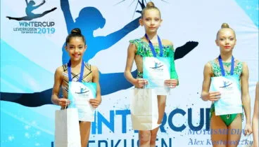 podio nicol bisbal del club gimnasia ritmica denia