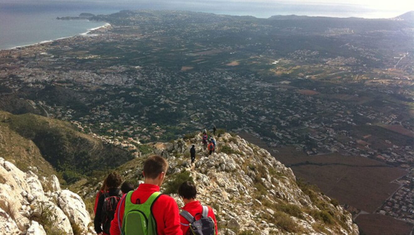 Rutas preciosas de senderismo - Aventura Pata Negra