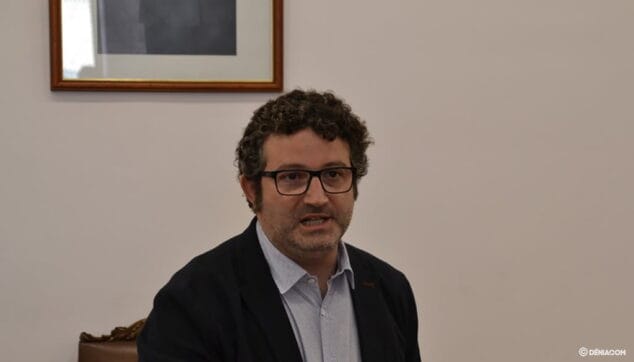 Imagen: Toma de posesión de Oscar Mengual