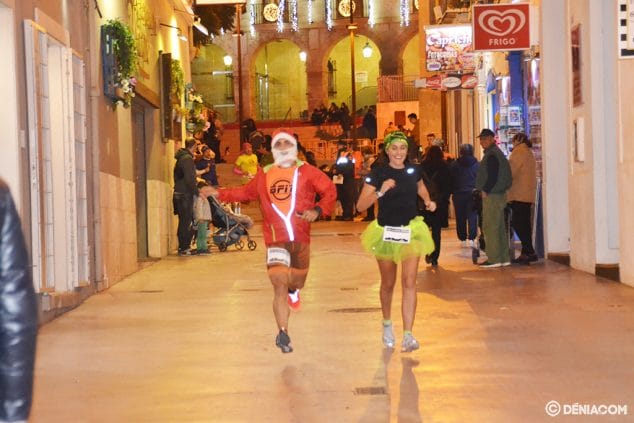vega en el carrer cop