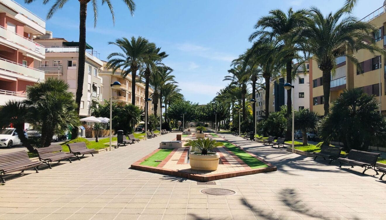 Zona alrededor de un ático de una habitación en Moraira - Mare Nostrum Inmobiliaria