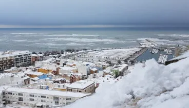 Dénia blanca por la nieve