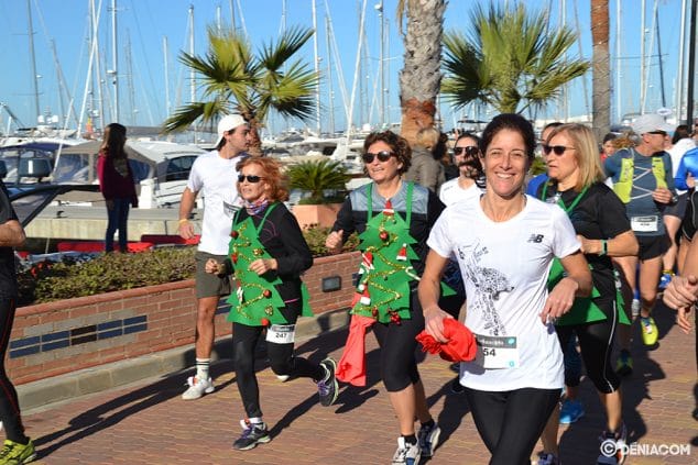 el arbol de navidad en plena carrera