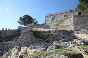 El Museo Arqueológico de Dénia, visto desde el Verger Alt