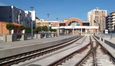 Entrada del tren en Dánia
