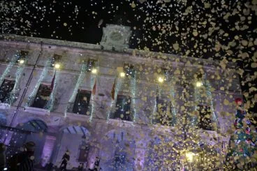 Espectáculo en el ayuntamiento durante la Noche de Reyes de 2019