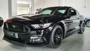 FORD Mustang Fastback 5.0 Ti-VCT GT Aut. Deportivo o coupé de segunda mano, vista frontal – MY CAR Select Autos