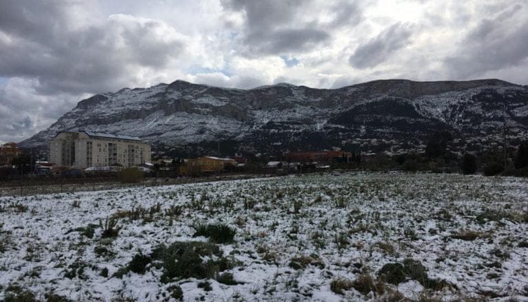 La nieve cuaja en Dénia