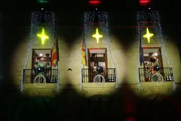 Los Reyes Magos en el ayuntamiento de Dénia