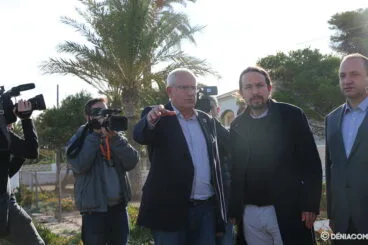 Pablo Iglesias comprueba el alcance de los daños en Dénia  15