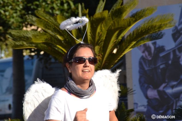 un angelito en la carrera