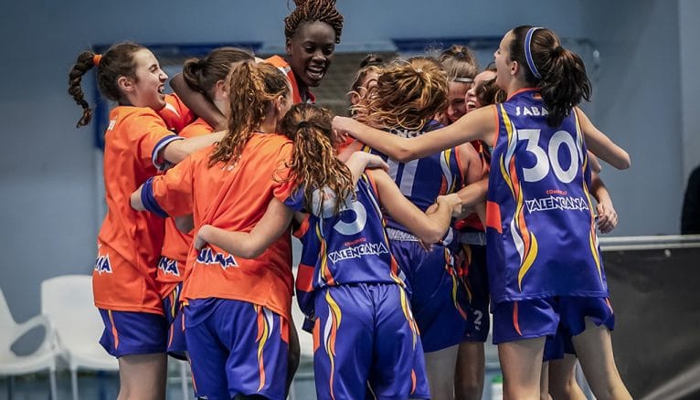 Victoria en el partido por el tercer puesto ante Canarias