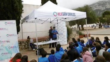 charlas sobre primeros auxilios colegio carmelitas de la mano de hla san carlos