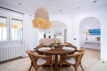 Comedor en un alquiler vacacional en Dénia – Aguila Rent a Villa