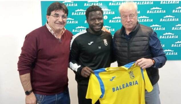 Imatge: Faye nou jugador de l'CD Dénia