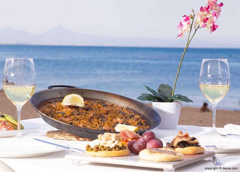 Fideuà con vistas al mar - Restaurant Noguera