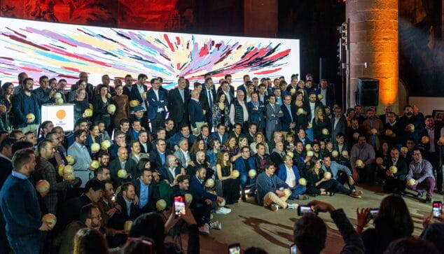 Imagen: Foto familia de galardonados