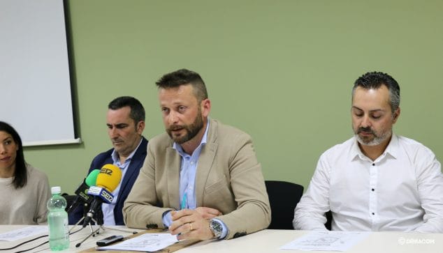 Imagen: Jaime Ferrer presenta el programa de Mig Any