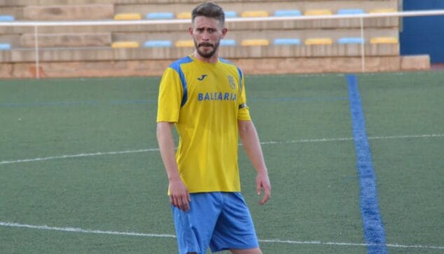 Imagen: Jordi autor del gol del empate en Sueca