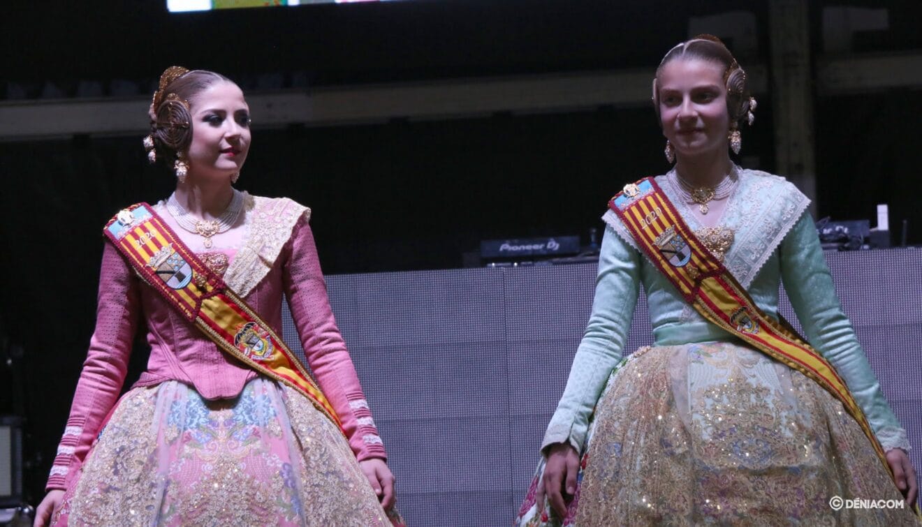 La Falleras Mayores de Dénia en el Sopar del Germanor