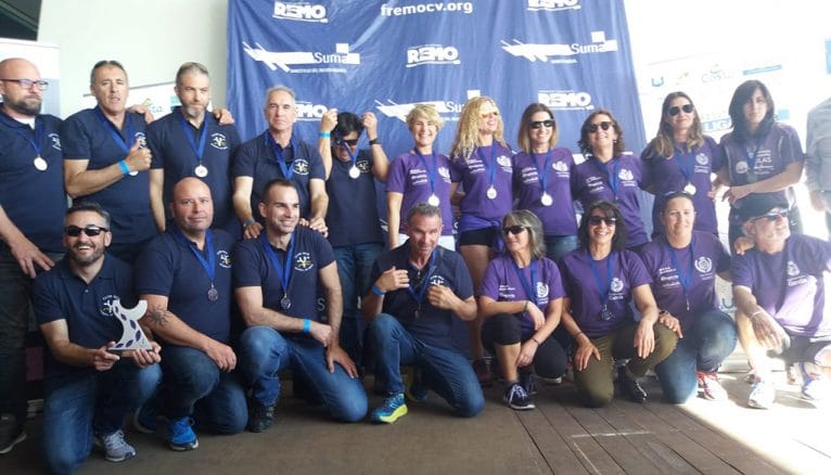 Los equipos veteranos del Club Rem Marina de Dénia
